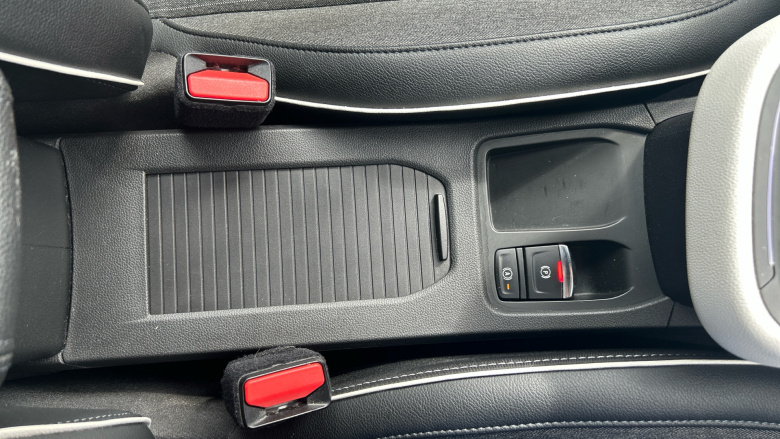 Renault Clio 1.0 TCe 90 S Edition 5dr Petrol Hatchback